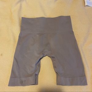 Set active biker shorts